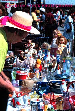 Stock Photo #2116: keywords - barter browse business buy cash commerce flea garage hand market merchandise retail sale second sell temporary trade transaction used vert yard