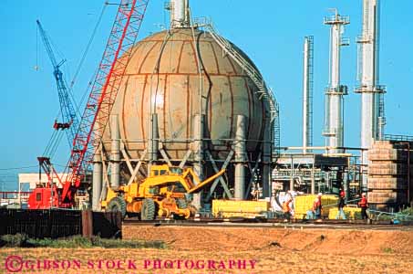 Stock Photo #3411: keywords - california construction crane equipment heavy horz industry joaquine railroad refinery san storage tank valley