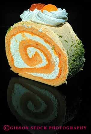Stock Photo #2621: keywords - bake baked bakery cake color dessert fattening food frosting good goods item items lemon pastries pastry roll round sweet sweets swirl vert yellow