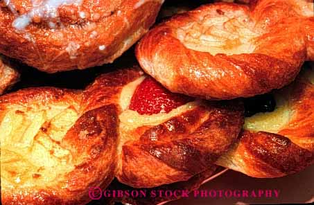Stock Photo #2625: keywords - bake baked bakery dessert fattening food frosting good goods horz item items junk pastries pastry sweet sweets