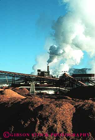 Stock Photo #3193: keywords -  air cloud discharge emission exhaust factory industrial industry moisture pollution release sky stack steam vent vert waste