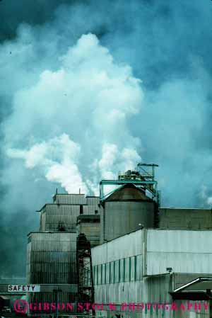 Stock Photo #3196: keywords - air cloud discharge emission exhaust factory industrial industry moisture pollution release sky stack steam vent vert waste