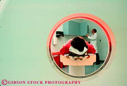 Stock Photo #4490: keywords - cat examine health help horz hospital machine man medical medicine nurse opening patient recovery release scan staff steady test through treatment view x-ray