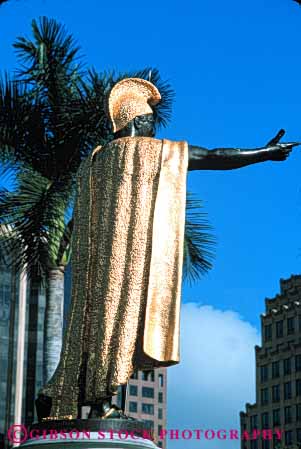 Stock Photo #4571: keywords -  famous gold golden hawaii historic history kamehameha king memorial sculpture statue vert
