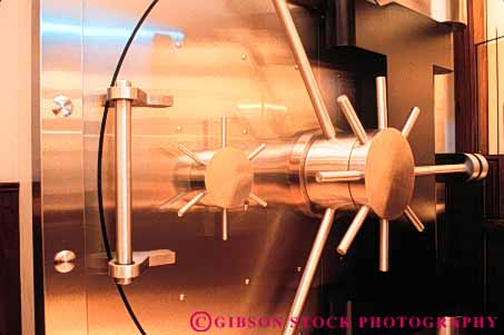 Stock Photo #4749: keywords - bank deposit door heavy horz metal polish polished protect resist resistant round safe safety secure security shiny stainless steel strong tough vault
