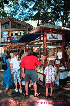 Stock Photo #4821: keywords - browse business buy buyer commerce consumer customer display economics economy examine family international look marketplace merchandise outdoor outside purchase purchasing retail sale see sell shop shopper shopping spend store tourist travel traveler travelers vacation vendor vert waikiki