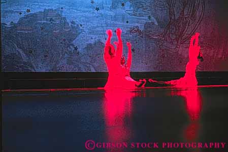 Stock Photo #5031: keywords - abstract act acting actors actress art china chinese costume dance dancer dancers dancing display drama dramatic ethnic horz perform performance performers performing production red reflection show skill splendid stage visual
