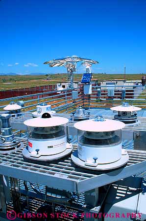 Stock Photo #12576: keywords -  collect colorado dome domes energy equipment experiment experiments facility federal golden government high industrial industry laboratory modern national plant project pyranameters radiation renewable research researches researching science scientific solar stainless steel tech technological technology vert
