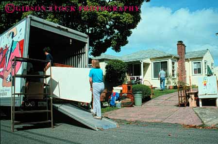 Stock Photo #5350: keywords - family home horz house household move movement mover movers moving pack package packing relocate relocating relocation transfer truck